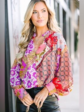 NWT Entro Talk About It Pink Mixed Print Blouse
